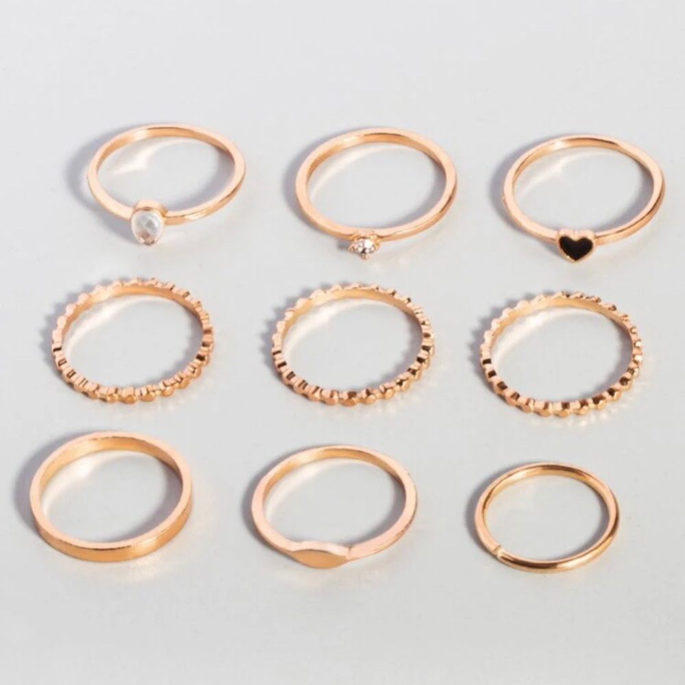 9 Gold Rings Set - Picture 3 of 4